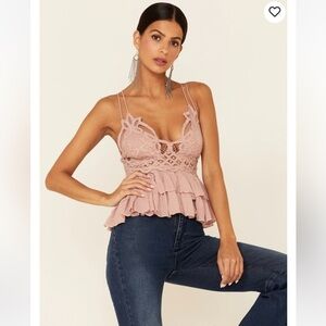 NWT Free People Women’s Adella Lace Ruffled Cami Top Mauve Size Small